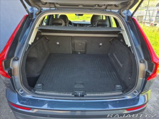 Volvo XC60 2,0 T5 AWD Momentum 2018