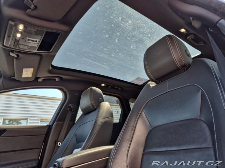 Jaguar XF 2,0 20d AWD R-Sport PANOR 2018