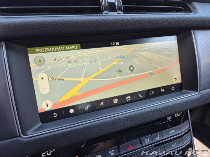 Jaguar XF 2,0 20d AWD R-Sport PANOR 2018