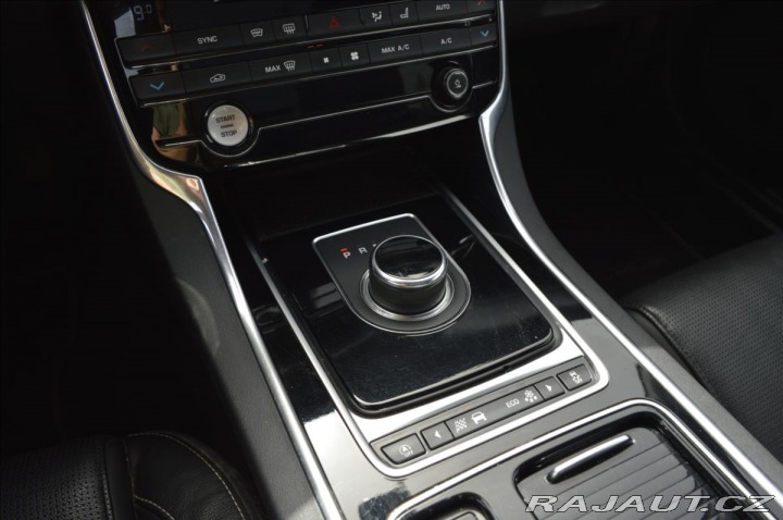 Jaguar XF 2,0 20d AWD R-Sport 2018