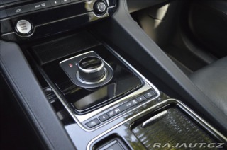 Jaguar F-Pace 2,0 20d AWD PRESTIGE 180k 2020