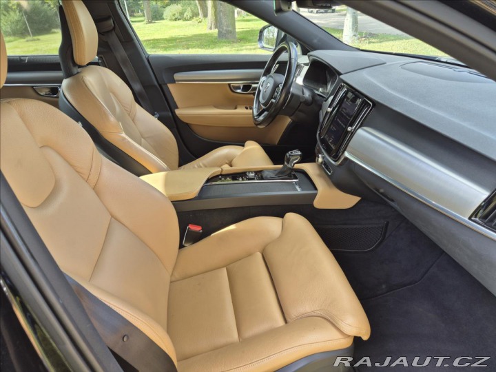 Volvo S90 2,0 D4 Momentum Auto 2017