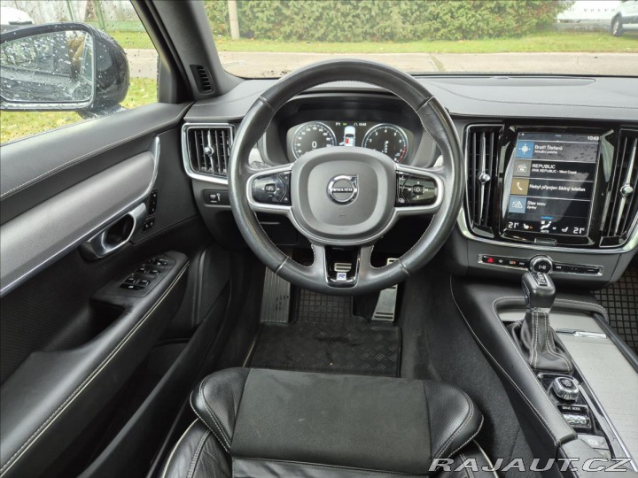 Volvo V90 2,0 T6 AWD R-Design AWD P 2019