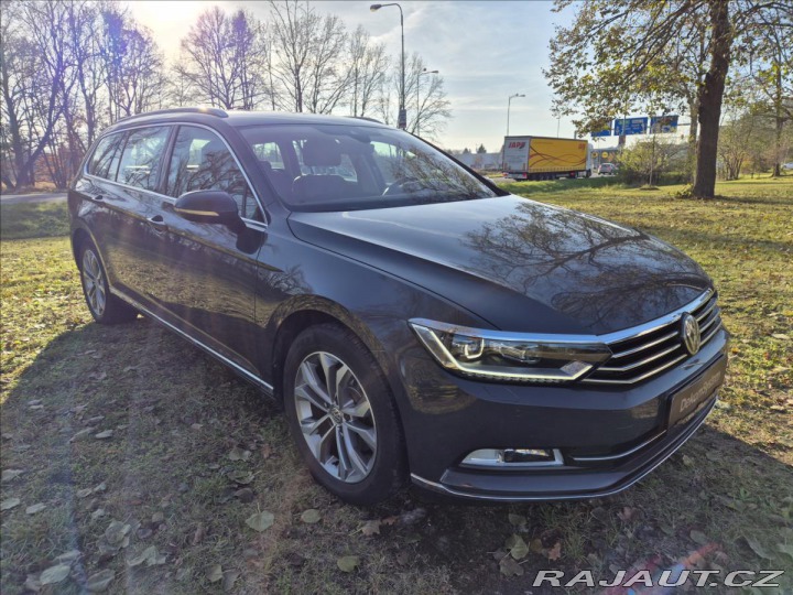 Volkswagen Passat 2,0 TDI Highline 140 kW 2015