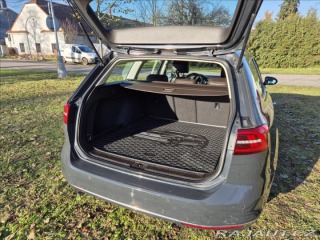 Volkswagen Passat 2,0 TDI Highline 140 kW 2015