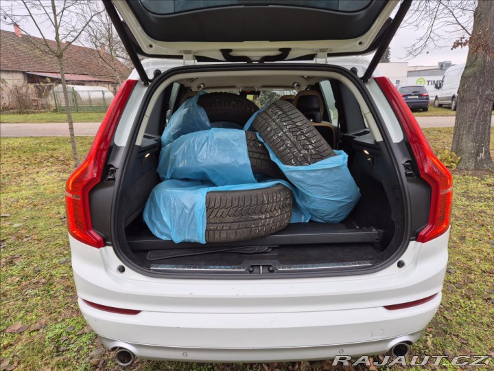 Volvo XC90 2,0 D5 AWD Momentum Auto 2015