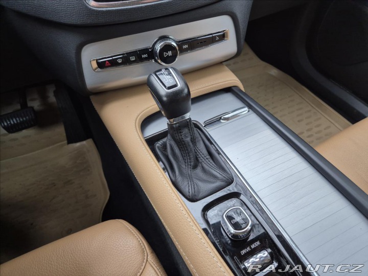 Volvo XC90 2,0 D5 AWD Momentum Auto 2015