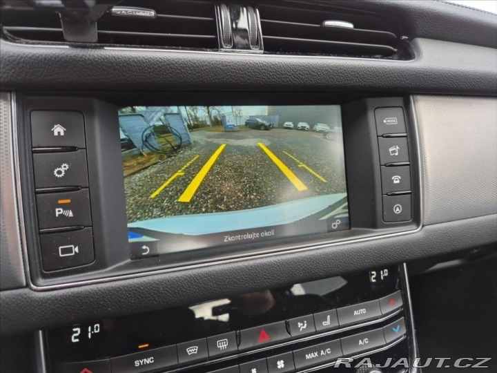 Jaguar XF 2,0 20d R-SPORT 2017