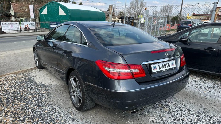 Mercedes-Benz E E250CDI 150kW *Coupe*A/T* 2010