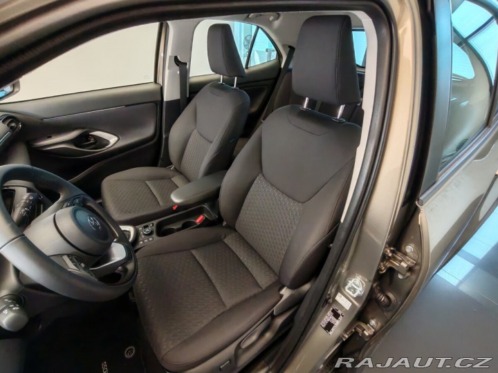 Toyota Yaris Cross 1,5 AT Hybrid Comfort 4x4 2024