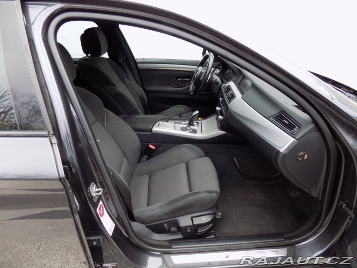 BMW 5 530xDrive/M-Sport/Bi-xeno 2011