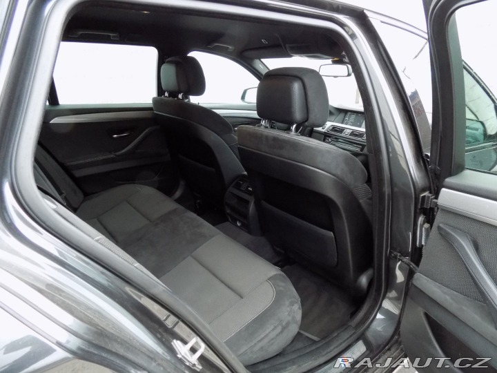 BMW 5 530xDrive/M-Sport/Bi-xeno 2011