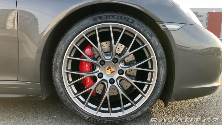 Porsche 911 4S 2016