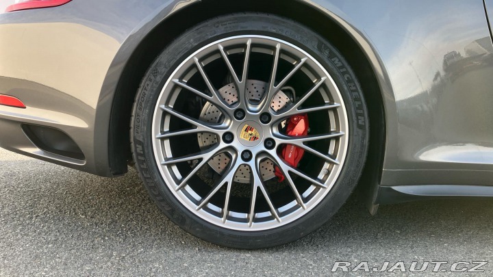 Porsche 911 4S 2016