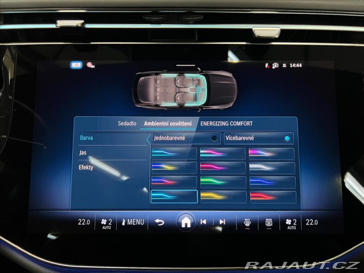 Mercedes-Benz E 220d 4M AMG, PANO,HYPER, 2025