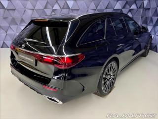 Mercedes-Benz E 220d 4M AMG, PANO,HYPER, 2025