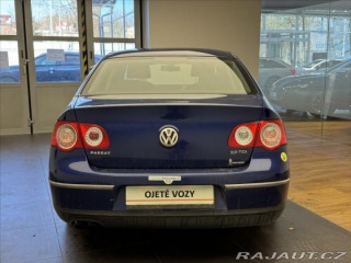 Volkswagen Passat 2,0 TDI SPORTLINE 2007