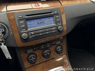 Volkswagen Passat 2,0 TDI SPORTLINE 2007
