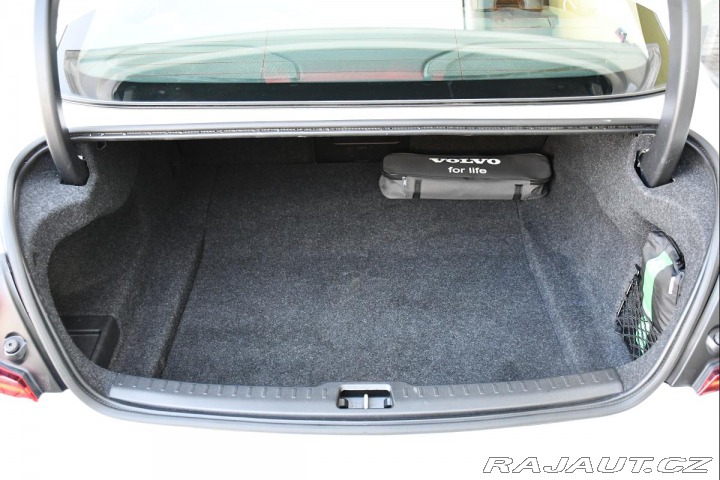Volvo S60 T4 INSCRIPTION VIRTUAL 1. 2020