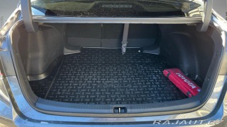 Toyota Corolla 1,8 AT Hybrid Style 2023