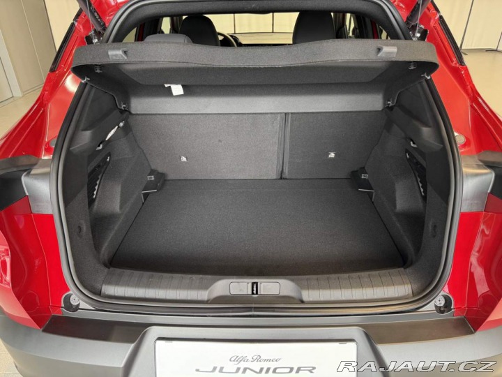 Alfa Romeo Junior Speciale Elettrica 54 kWh 2025