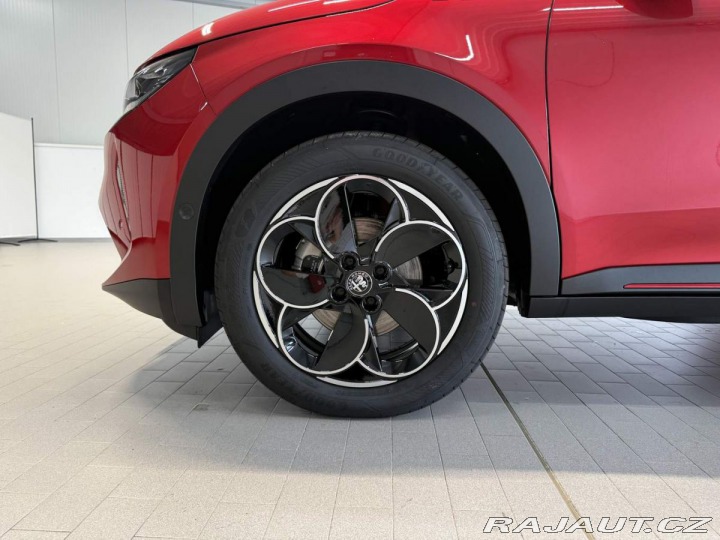Alfa Romeo Junior Speciale Elettrica 54 kWh 2025