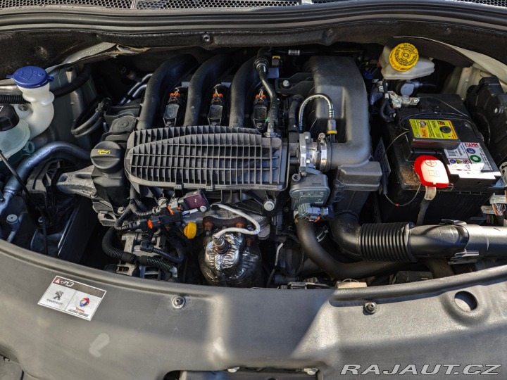 Peugeot 208 1.2 VTi Activ Kamera REZE 2018