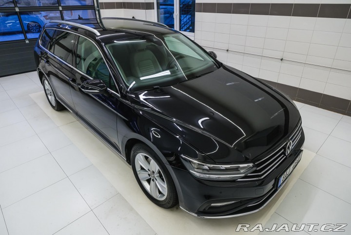 Volkswagen Passat 2.0TSI 140kW Elegance CZ 2020
