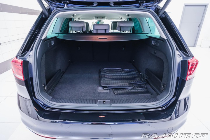 Volkswagen Passat 2.0TSI 140kW Elegance CZ 2020