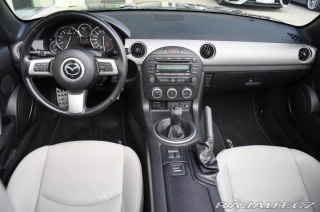 Mazda MX-5 1,8i MIRAI FL RC HARDTOP 2011