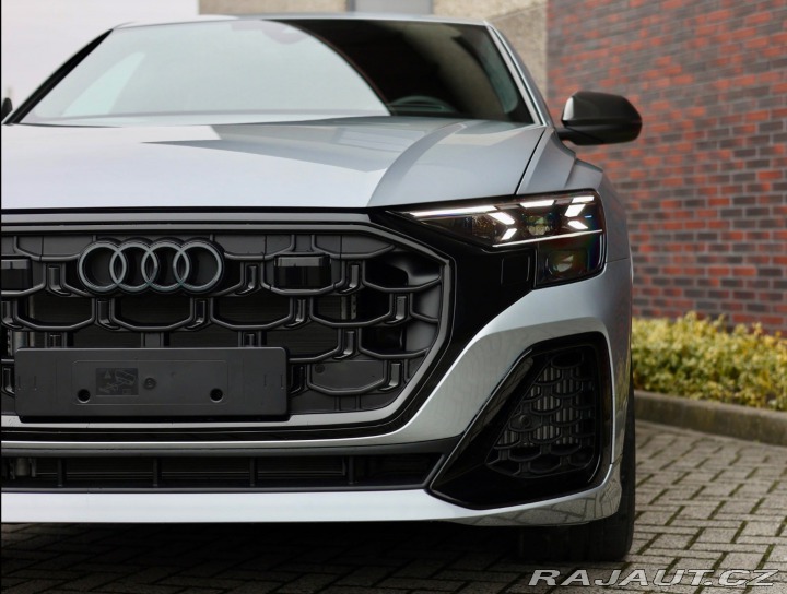 Audi Q8 60 TFSIe Quattro e-hybri 2025