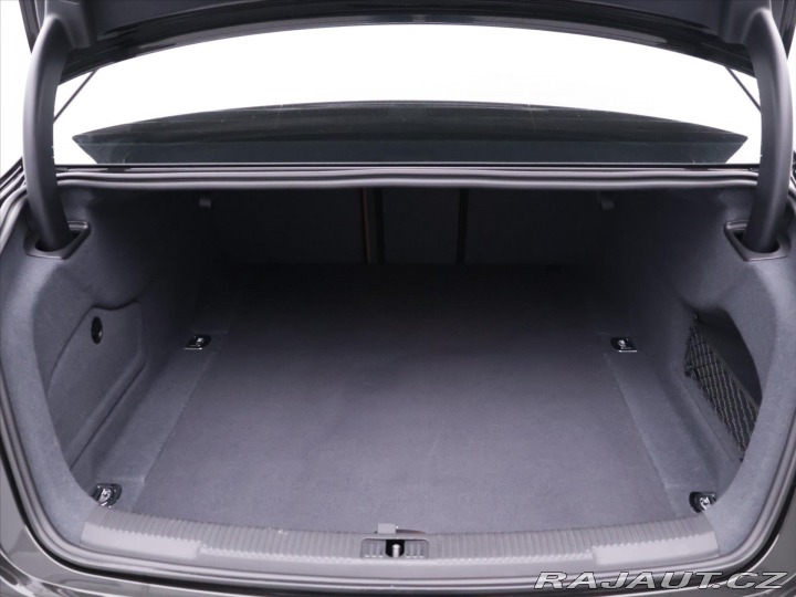 Audi A6 3,0 TFSI 220kW Quattro LE 2011