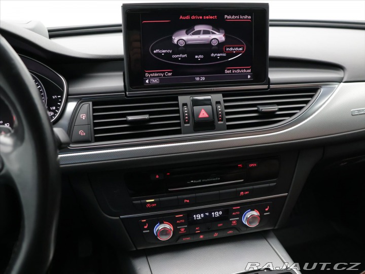 Audi A6 3,0 TFSI 220kW Quattro LE 2011