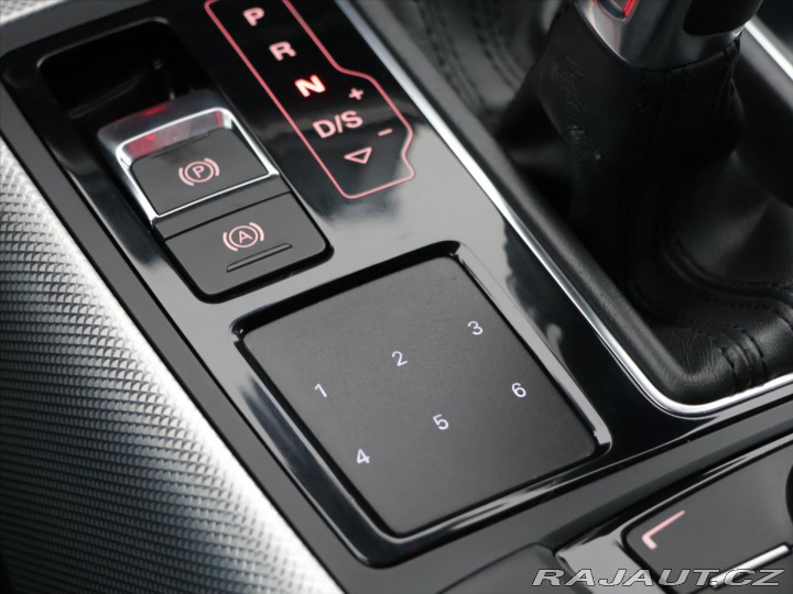 Audi A6 3,0 TFSI 220kW Quattro LE 2011