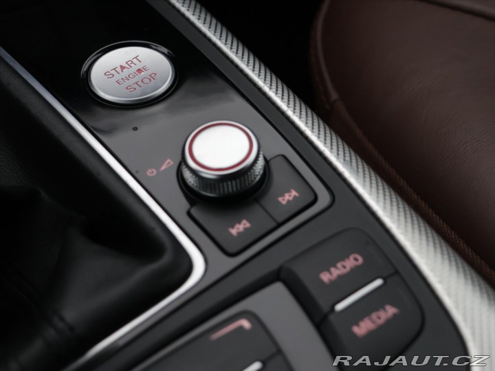Audi A6 3,0 TFSI 220kW Quattro LE 2011