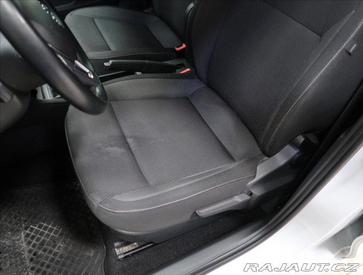 Škoda Rapid 1,6 TDI 77kW Ambition Fre 2015