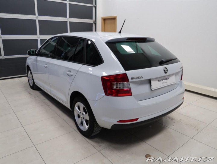 Škoda Rapid 1,6 TDI 77kW Ambition Fre 2015