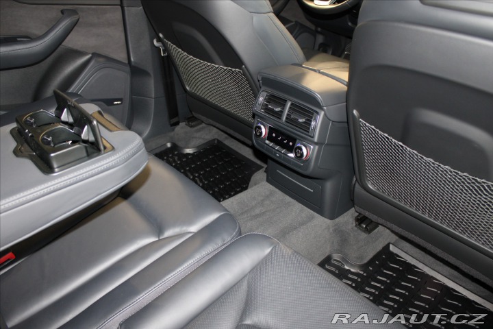 Audi SQ7 BiTDi 320kW V8 quattro Ne 2017