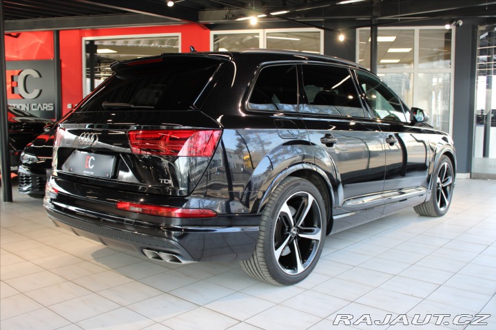 Audi SQ7 BiTDi 320kW V8 quattro Ne 2017