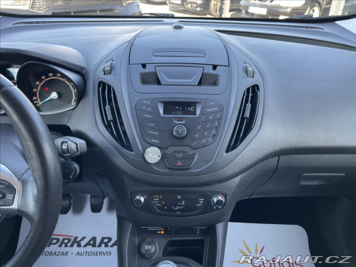 Ford Tourneo Courier 1,5 TDCi 5-Míst 2x Šoupač 2015