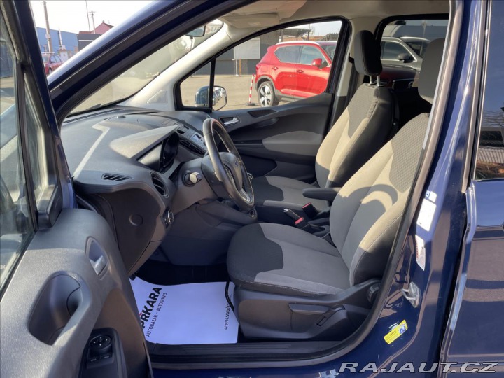 Ford Tourneo Courier 1,5 TDCi 5-Míst 2x Šoupač 2015