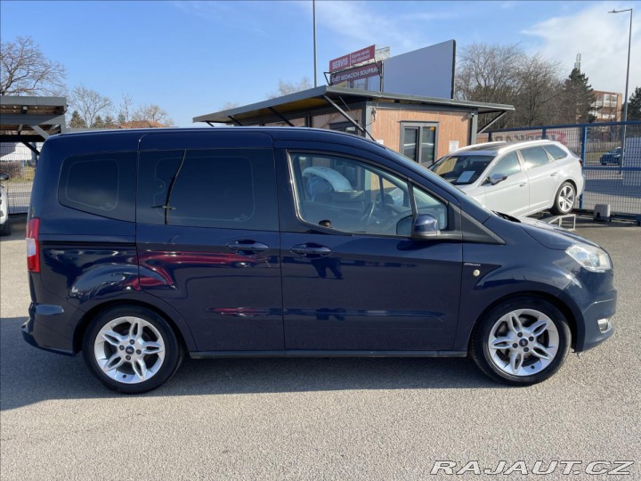 Ford Tourneo Courier 1,5 TDCi 5-Míst 2x Šoupač 2015