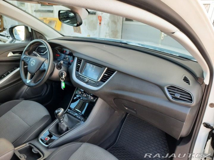 Opel Grandland X 1,5 EcoTecD 130k M6 2020