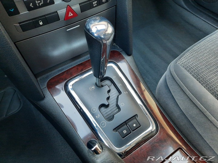 Peugeot 407 2,0 i 140k AUT4 2007