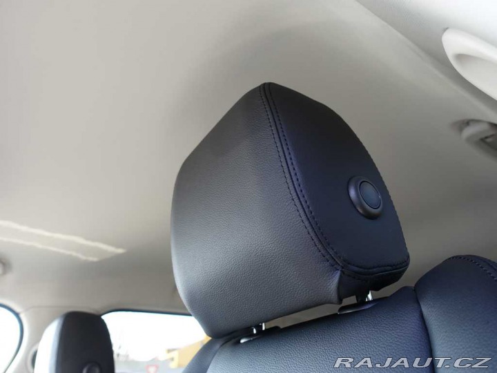 Land Rover Range Rover Velar 3,0 Dynamic SE D300 4x4 a 2026