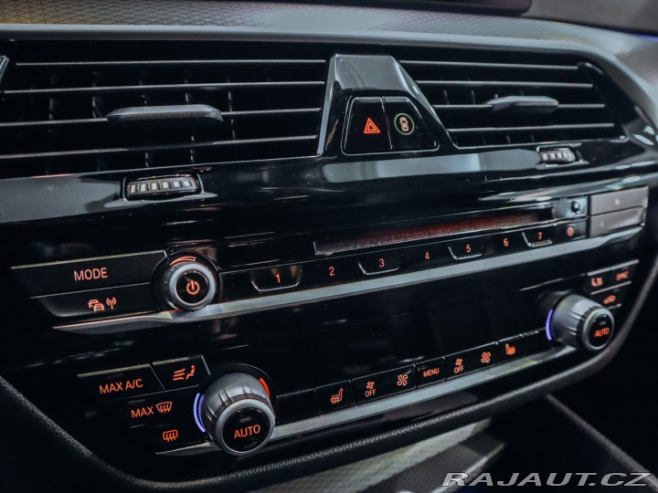BMW 5 540i xDrive M-Paket 250 k 2019
