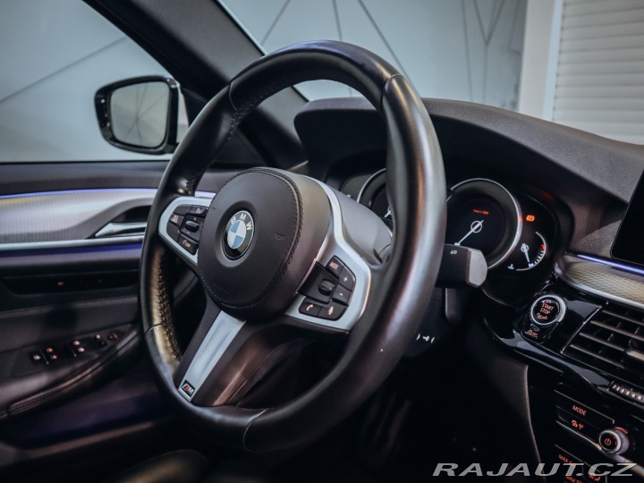 BMW 5 540i xDrive M-Paket 250 k 2019