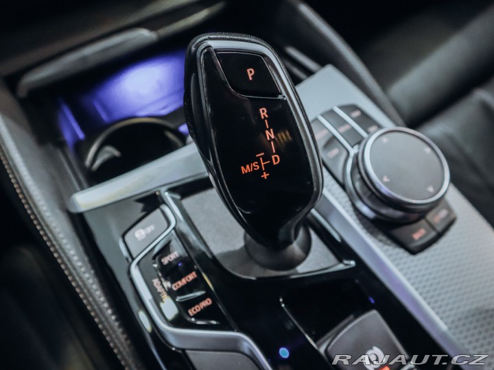 BMW 5 540i xDrive M-Paket 250 k 2019