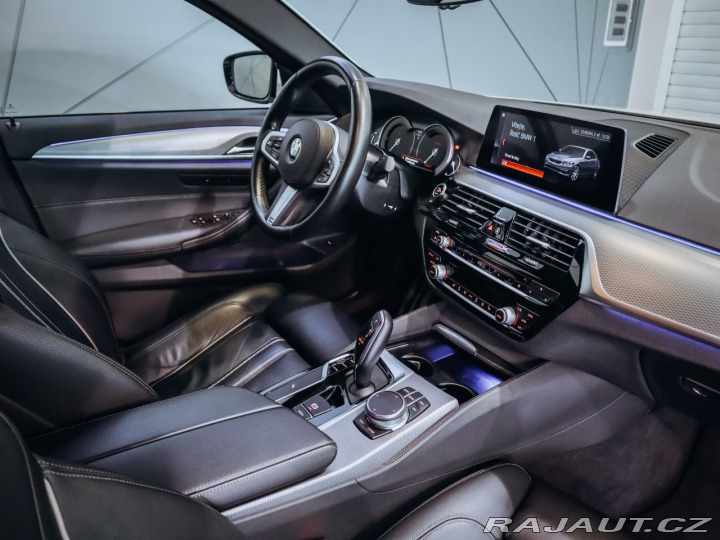 BMW 5 540i xDrive M-Paket 250 k 2019