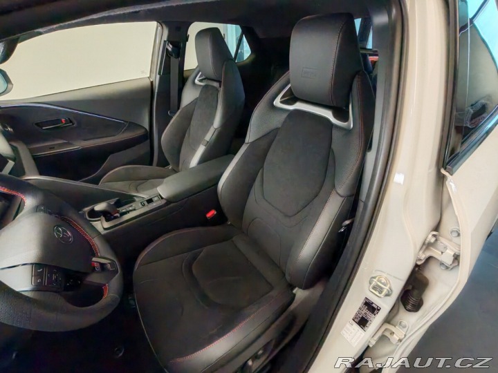 Toyota C-HR 2,0 Hybrid 4x4 CVT GR Spo 2023
